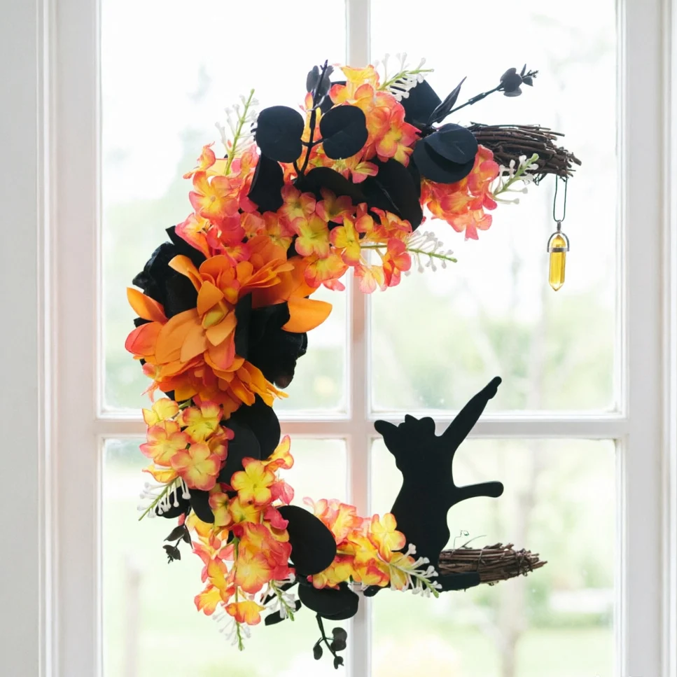 🔥Halloween Early Bird Sale🎃 Light Up Your Door With a Magical Halloween Moon Cat Wreath🌙🐈⬛