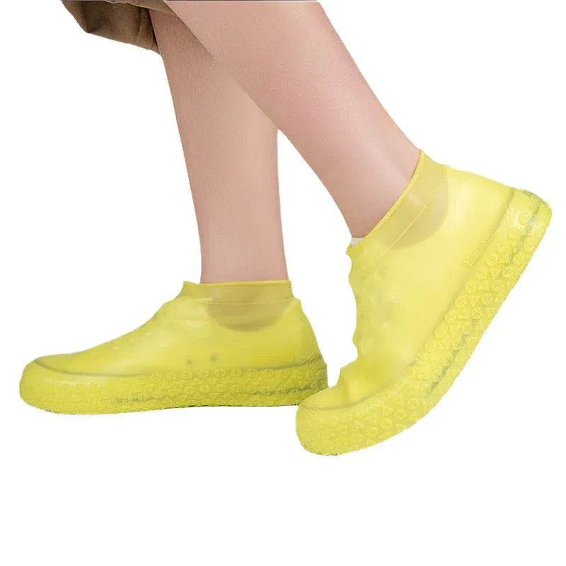 🔥 Stop Soaked Sneakers! Heavy-Duty Rain Shoe Covers – Anti-Slip & Fold Into Your Bag 🌧️