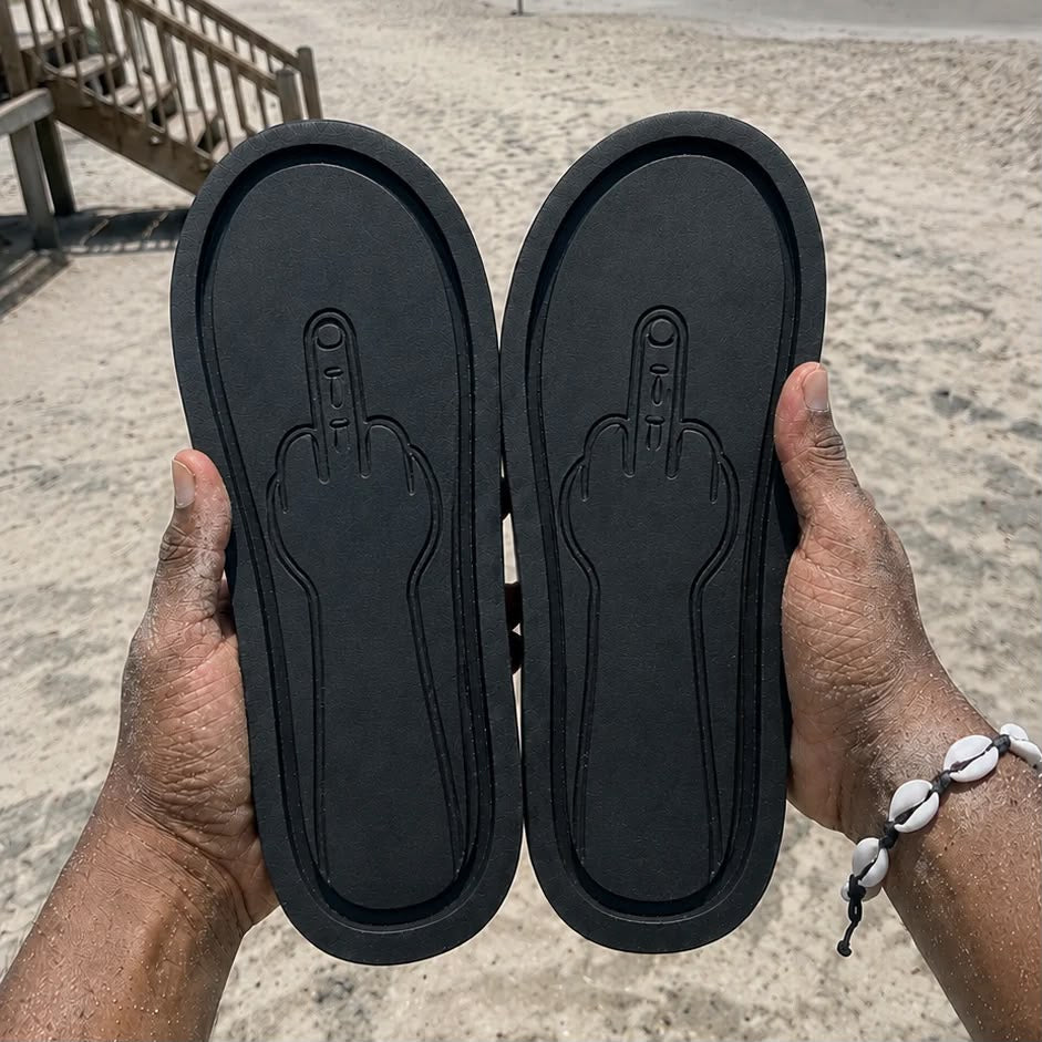 The Flip Flops That Turn Every Beach Day Into A Laugh-Out-Loud Moment 😂