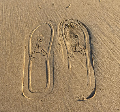 The Flip Flops That Turn Every Beach Day Into A Laugh-Out-Loud Moment 😂