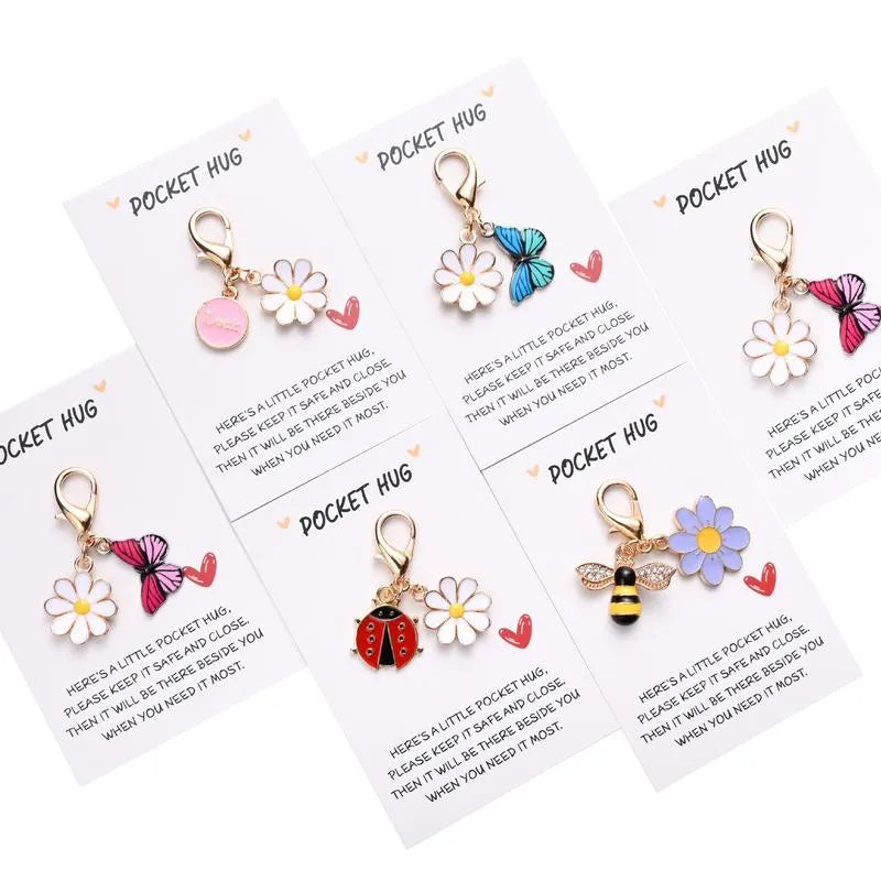 ✨Crafted by Hand-20 Sets Hug Favors(🦋Butterfly, Ladybird, Flower, Bee)