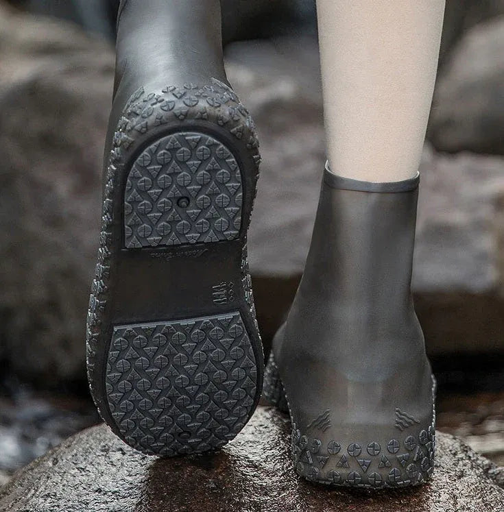 🔥 Stop Soaked Sneakers! Heavy-Duty Rain Shoe Covers – Anti-Slip & Fold Into Your Bag 🌧️
