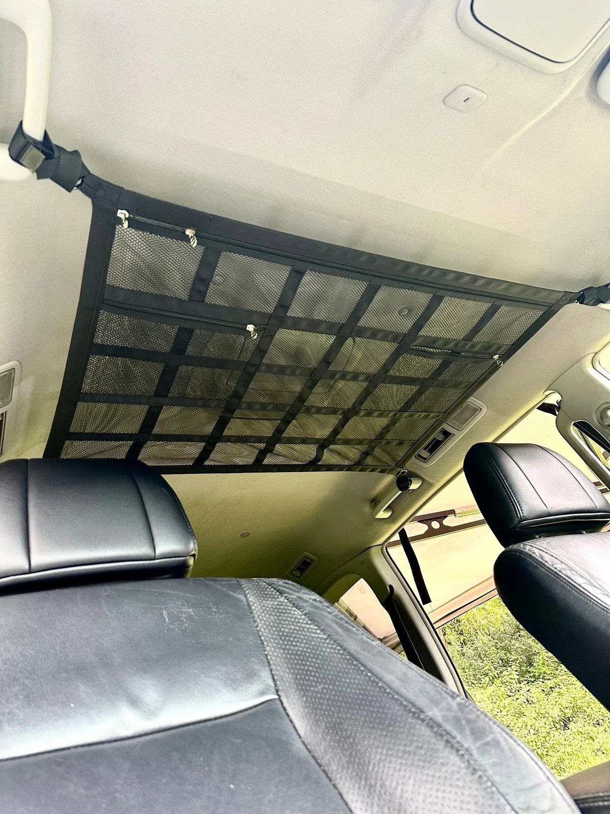 🚙 Rooftop Cargo Storage Bag – Extra Travel Space | Special Sale