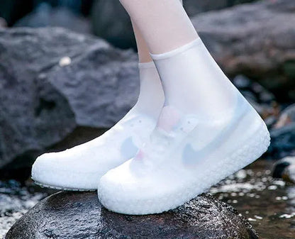🔥 Stop Soaked Sneakers! Heavy-Duty Rain Shoe Covers – Anti-Slip & Fold Into Your Bag 🌧️