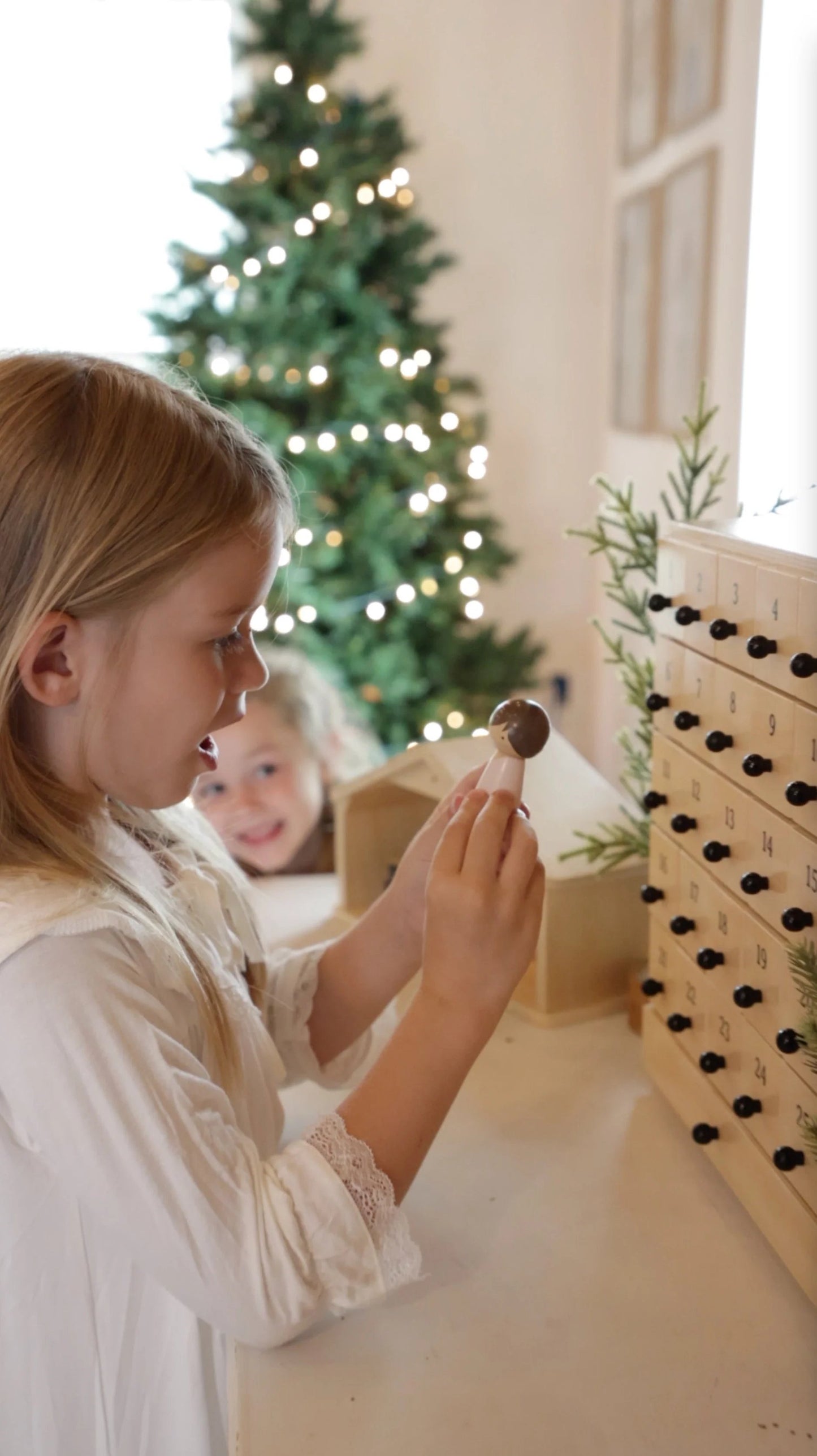 ✝ Nativity Advent Calendar 2026 – Christmas Countdown with Nativity Figures