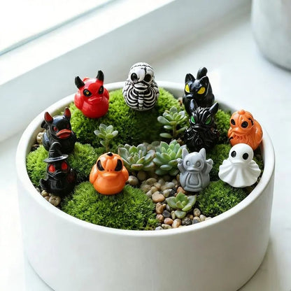 Mini Devil Ghost Skull Resin Ducks – Cute Spooky Halloween & Christmas Desktop Decor