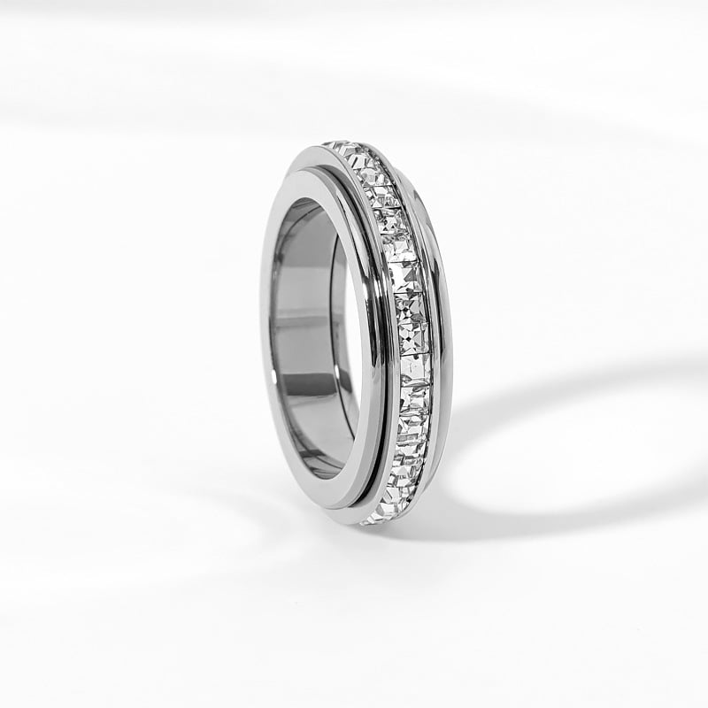 💍Rotating Crystal Ring, Relieves Anxiety, Symbolizes Vows & Luck, Waterproof & Fade-Resistant