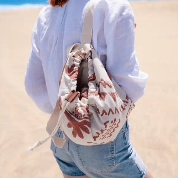 🏖️ 2-in-1 Sand-Free Towel Backpack | 100% Organic Cotton
