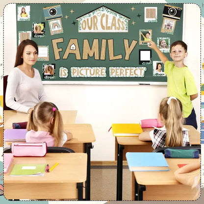 🏫'Our Class Is a Big Family' Photo-Frame Style Bulletin Board Decoration🎒
