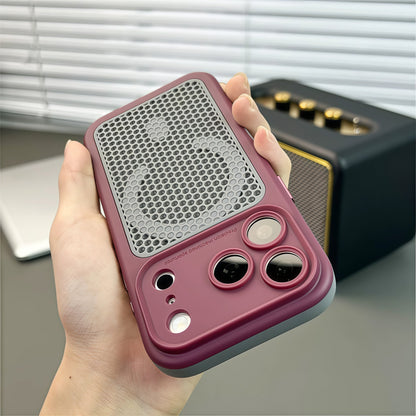 Large-view honeycomb heat dissipation magnetic case for iPhone 17 ProMax