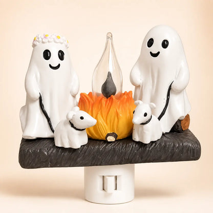 3D Flickering Campfire Plug-In Night Light, Halloween & Christmas Character LED Nightlight, Cute Indoor Holiday Decoration for Bedroom, Hallway and Gifts, Resin