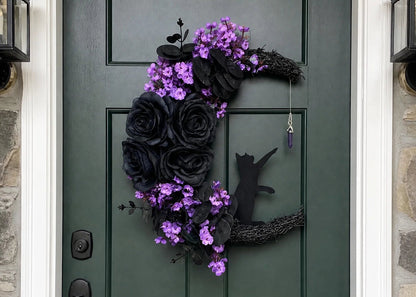 Gothic Cat Halloween Wreath | Floral Door Decor