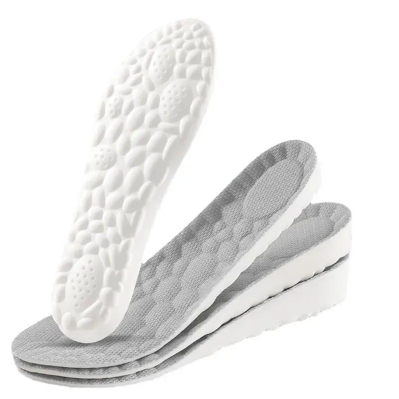 🔥🌟 Comfortable insole suitable for both men and women