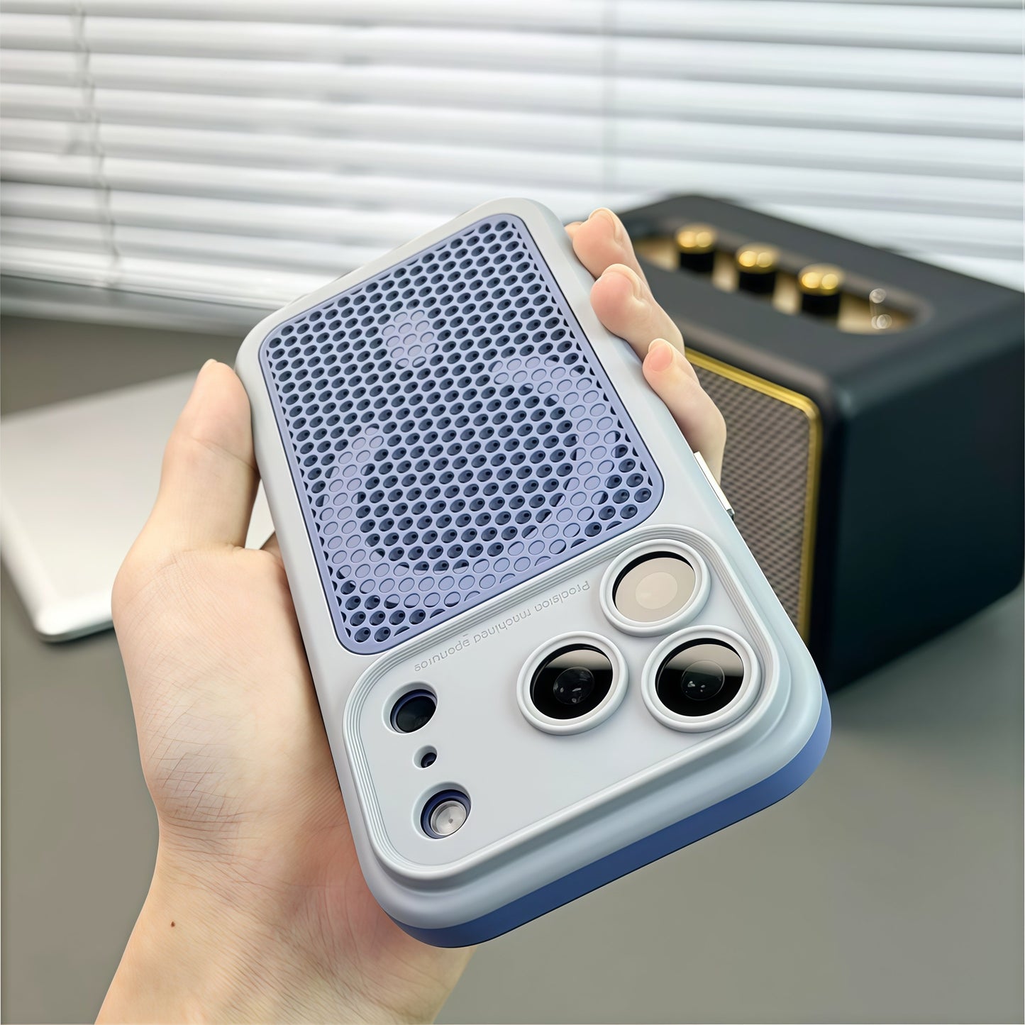 Large-view honeycomb heat dissipation magnetic case for iPhone 17 ProMax