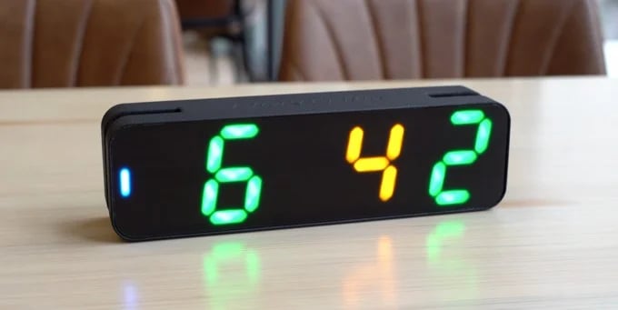 🎾 Smart Pickleball Scoreboard – Wristband-Controlled, Double-Sided LED Display